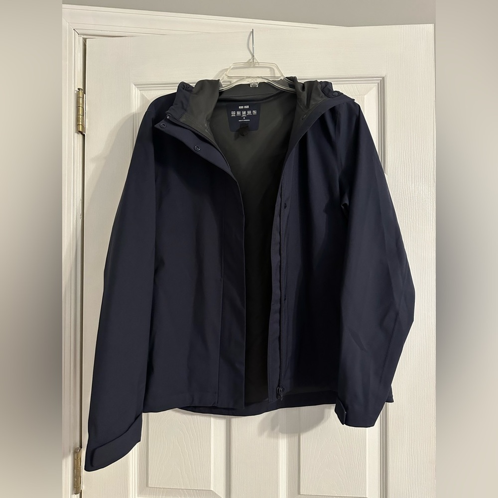 Uniqlo Lightweight Navy Rain Jacket
